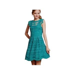 Joana Baraschi By Anthropology. Green Lace Embroidered Cap Sleeves Dress 8